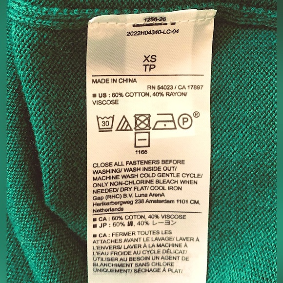 BR “Forever Sweater” V-Neck Cardigan - Picture 13 of 16